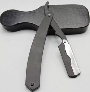 Rasoir droit de coiffeur à lame remplaçable en acier inoxydable de haute qualité, noir mat avec logo personnalisé - Product Image 5