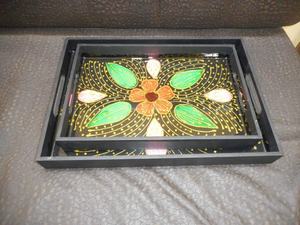 Plateau de service et de rangement multifonctionnel en mosaïque de verre et bois de manguier, fait main, durable, à un seul niveau, pour la maison et la cuisine - Product Image 4