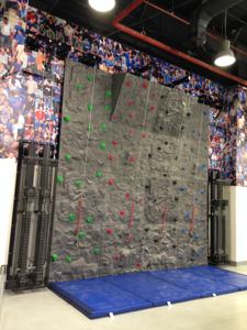 ผนังปีนเขาไฟเบอร์กลาสคุณภาพสูง สำหรับใช้ในร่มและกลางแจ้ง เพื่อการศึกษา ศูนย์ดูแลเด็ก สวนสนุก สนามเด็กเล่น โรงเรียน เด็กๆ - Product Image 4