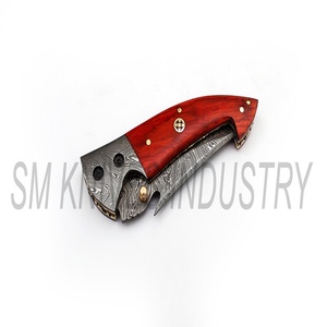 Couteau Damas fait main avec manche en bois coloré, magnifique couteau pliant à verrouillage Liner Lock (smk1277) - Product Image 6