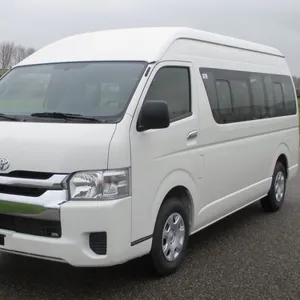 Ônibus toyota hiace 200 commulti