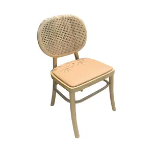 Sedia appesa a Uovo intrecciata vendita calda in legno unico per la decorazione di mobili per la casa in cartone per sala da pranzo mobili contemporanei