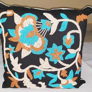 Free Style High Quality Decorative Cushion Covers - Product Image 1