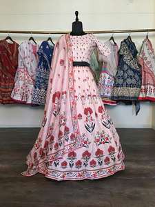 Más hermoso diseñador boda ropa nupcial algodón seda Lehenga Choli con Dupatta bordado pesado trabajo indio mujeres ropa Shalwar Kameez - Product Image 4