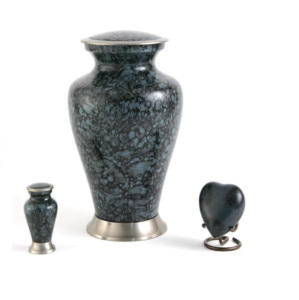 Ensemble d'urnes de crémation en laiton de vente chaude accessoires funéraires en gros ensemble d'urnes en métal pour les cendres humaines fabriquées en Inde - Product Image 1