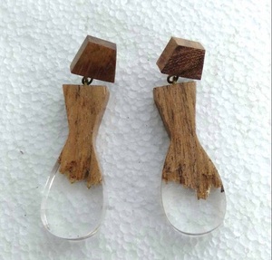 2022 nueva llegada pendientes de gota de moda para mujer hechos a mano calidad Madera quemar arte resina incrustaciones accesorio al por mayor - Product Image 3