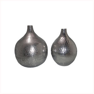 Décoration d'intérieur et de table Vase en métal brillant poli en aluminium moulé Vases à fleurs Restaurant Jardin Vase en aluminium - Product Image 2
