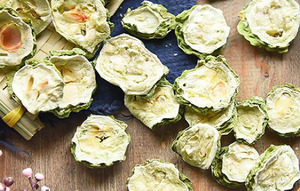 Rodajas de fruta de melón amargo seco vietnamita para té Ingredientes procesados secos a mano - Product Image 6
