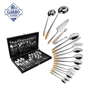 Nhà Máy Ai Cập phong cách 18/10 chất lượng cao 72 cái thép không gỉ dao kéo Flatware Set hộp quà tặng gói với mạ vàng trang trí nội thất