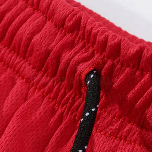 Wholesale Lightweight <b>Men's</b> Casual <b>Shorts</b> Customized Latest Design with Pockets Solid Pattern Plain Dyed Techniques - Product Image 4