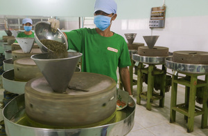 HOUTTUYNIA CORDATE FISH MINT POWDER Extracto de hierbas de grado alimenticio Parte de la hoja Usado Bolsa envasada al vacío Botella Puede Opciones de tambor - Product Image 5