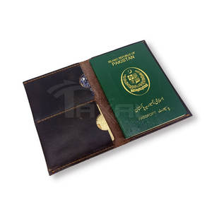 Soporte de pasaporte de cuero genuino, de la mejor calidad, peso ligero para viajar - Product Image 2