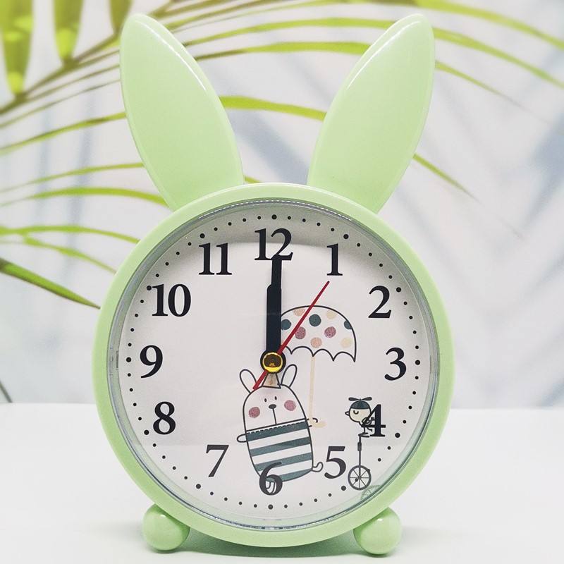 สีเขียวอ่อน