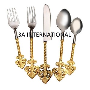 Cuchara de Diseño Clásico, Tamaño Grande, Acabado Antiguo, Vajilla Decorativa, Cubertería, Cuchara para Servir Alimentos, Utensilios de Cocina - Product Image 2