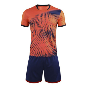 Camiseta de Fútbol Personalizable de Manga Corta para Niños, Uniforme de Entrenamiento Transpirable en Estilo de Equipo, Servicio OEM Disponible - Product Image 1