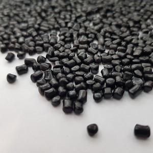 Granulés de masterbatch noir de carbone vierge/recyclé - Certifiés ISO9001 pour le moulage par injection, l'extrusion et le film soufflé (PE/PP/PS) - Product Image 2