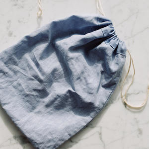 กระเป๋าเครื่องสำอางแบบหูรูดผ้าลินินเป็นมิตรกับสิ่งแวดล้อม100% สไตล์วินเทจพิมพ์โลโก้ลายผลไม้ปักลวดลายปรับได้สายปิด - Product Image 1