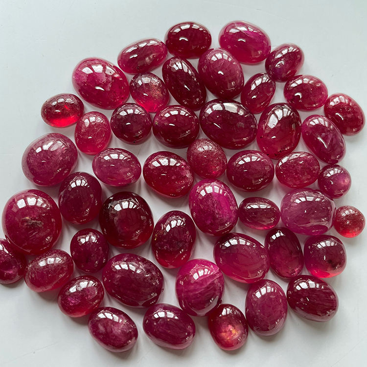 สีชมพูแดง