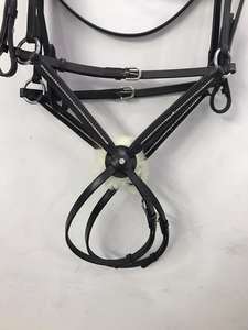 Brida Mexicana de Súper Calidad Hecha con Lana de Oveja Marino y Cuero, Cristales en la Muserola y la Diadema - Product Image 4