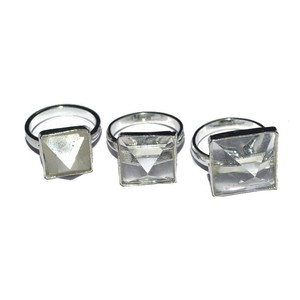 Semi-Precious Stone Crafts Gemstone Crystal <b>Quartz</b> Pyramid <b>Ring</b> - Product Image 1