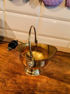 Cubo de carbón de cobre de forma personalizada de la mejor calidad con diseño atractivo perfecto para uso en fogatas en interiores y exteriores - Product Image 2