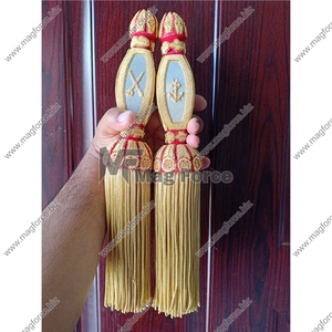 Guirlande de ferme de gland de perles de bois avec le gland de Plaid de corde de Jute pour la décoration intérieure fabriquée au Pakistan - Product Image 1