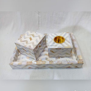 Bandeja de Servir Artesanal VC Personalizada con Incrustaciones de Nácar y Hueso, Estilo Animal, Acabado Pulido, Tacto Real, Arte Coleccionable, Decoración del Hogar - Product Image 2