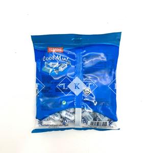 Bonbons en tablette de torrone blancs à la menthe fraîche dans un emballage en sachet - Product Image 2