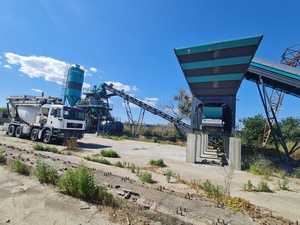 Machine de dosage de béton stationnaire de haute qualité 60 M3/h avec boîte de vitesses PLC portant 2 ans de garantie et le meilleur prix! - Product Image 5