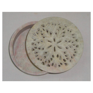 กล่องทรงกลมแกะสลักทำจากหินสบู่ด้วยมือขายส่ง - Product Image 1