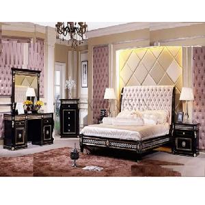 Juego de dormitorio de madera de teca clásica de lujo Juego de muebles de dormitorio de madera artesanal a mano Venta Comprar Juego de dormitorio de madera tallada moderna - Product Image 1