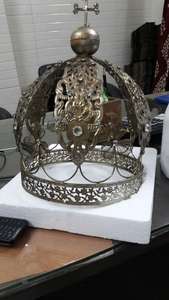 รูปปั้นมงกุฎประดับหน้าเค้กของตกแต่งทางศาสนาสำหรับบ้าน - Product Image 3