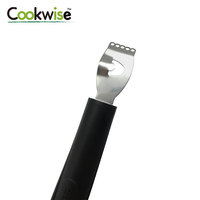 Râpe à agrumes Cookwise Good Grip en acier inoxydable avec poignée en PP