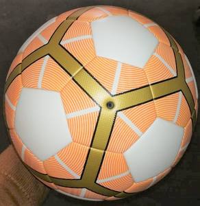 BALLON DE SOCCER PERSONNALISÉ TAILLE NORMALE 4 et 5 SOCCER PU CUIR FUTSAL LAMINÉ THERMIQUE COLLÉ SELON LA NORME STANDARD IMS - Product Image 2