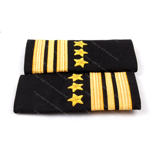 Épaulettes et épaulettes uniformes de cérémonie en or Équipement de défense personnelle - Product Image 2