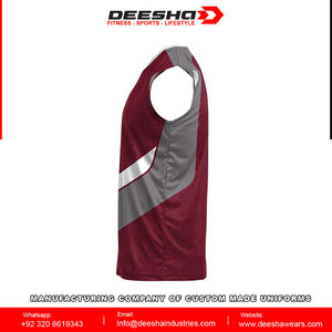 Uniforme de voleibol de sublimación de manga corta personalizado Unisex conjunto 100% poliéster 220g Impresión de Jersey personalizado - Product Image 4