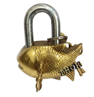 Serrure de porte en laiton, finition Antique, belle décoration de maison, cadenas de poisson artisanal, serrure de porte en laiton faite à la main