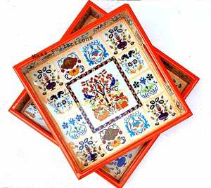 Nouveauté : Plateau de service Khatiya en bois de manguier fait main, collection Maaz, émaillé, style antique, personnalisable - Product Image 6