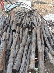 Offre Spéciale formes diverses charbon de bois forfaitaire diverses options de mangrove charbon de bois dur noir 5-6 heures brûlant barbecue prêt - Product Image 6