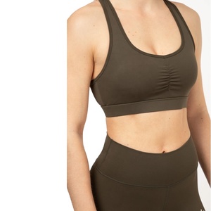 Conjunto Deportivo de Yoga y Gimnasio para Mujer, Hecho a Medida, Elástico en Cuatro Direcciones, 100% Nailon, Soporte Medio, Transpirable, Bra Deportivo para Fitness y Yoga - Product Image 3