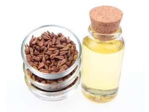 Aceite Portador de Semillas de Uva Prensado en Frío, Base de Aceite Esencial Líquido, Certificado GMP, Origen España, Múltiples Tipos Incluidos, Amarillo Pálido - Product Image 2