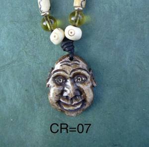 Orthodoxe Religieux Style Bohème Sculpté À La Main Pendentifs Tribaux 10K Plaqué Or Buffalo Os Unisexe pour Les Occasions De Fête - Product Image 1