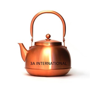 กาต้มน้ำคุณภาพสูงสำหรับใช้ในครัวเรือนและตกแต่งโต๊ะอาหาร กาต้มน้ำเงางาม ทนทานยาวนาน - Product Image 1