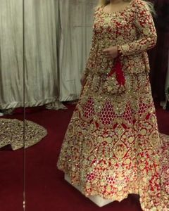 พราว-เจ้าสาวชั้นความยาวหลิงเส้นทางชุดที่สวยงามประดับด้วยลูกปัดแก้วคริสตัลงานหินสำหรับงานแต่งงาน = 2021 - Product Image 1