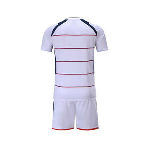 Venta al por mayor de uniformes de fútbol para hombres de diseño personalizado por sublimación impresa en colores personalizados MOQ bajo para niños - Product Image 6