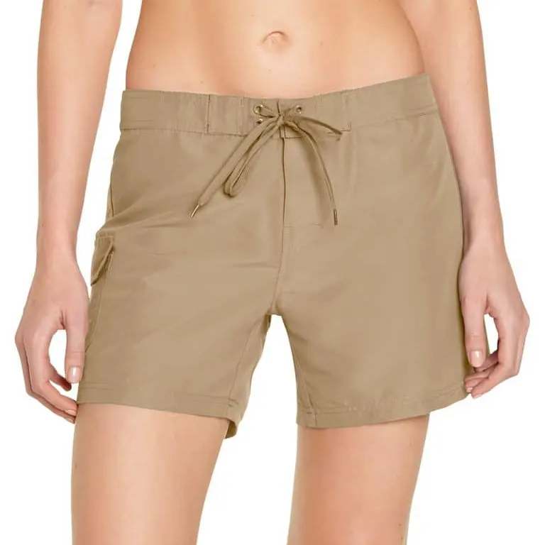 ショートビーチ夏服を泳ぐ女性のためのポケット付きカスタムOEM高品質通気性スイムビーチボードショーツ