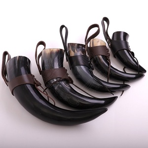 Cuerno para beber vikingo de tamaño personalizado Soporte de cuero de alta calidad con técnica pulida de diseño animal elegante - Product Image 4