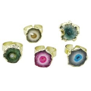 Bague réglable en pierre pavée de mode CH-JCR0134, bague en pierre de quartz en gros de bijoux, bague en pierre d'agate naturelle en gros - Product Image 1