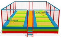 Parc de Trampoline de Huit Lits, Trampoline Extérieur
