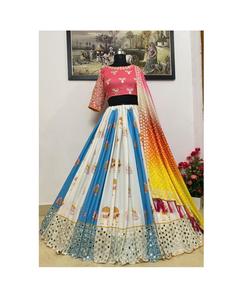 Lehenga Choli Dupatta de Georgette con Bordado Digital, Pedrería y Ribete de Encaje, Prenda Étnica para Bodas al Mejor Precio - Product Image 1